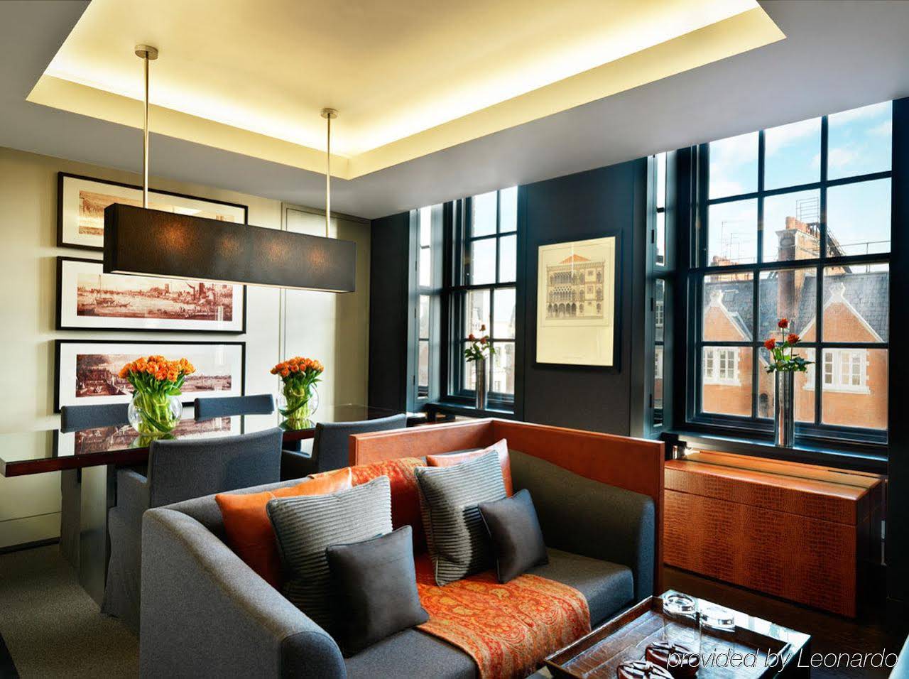 Grosvenor House Suites