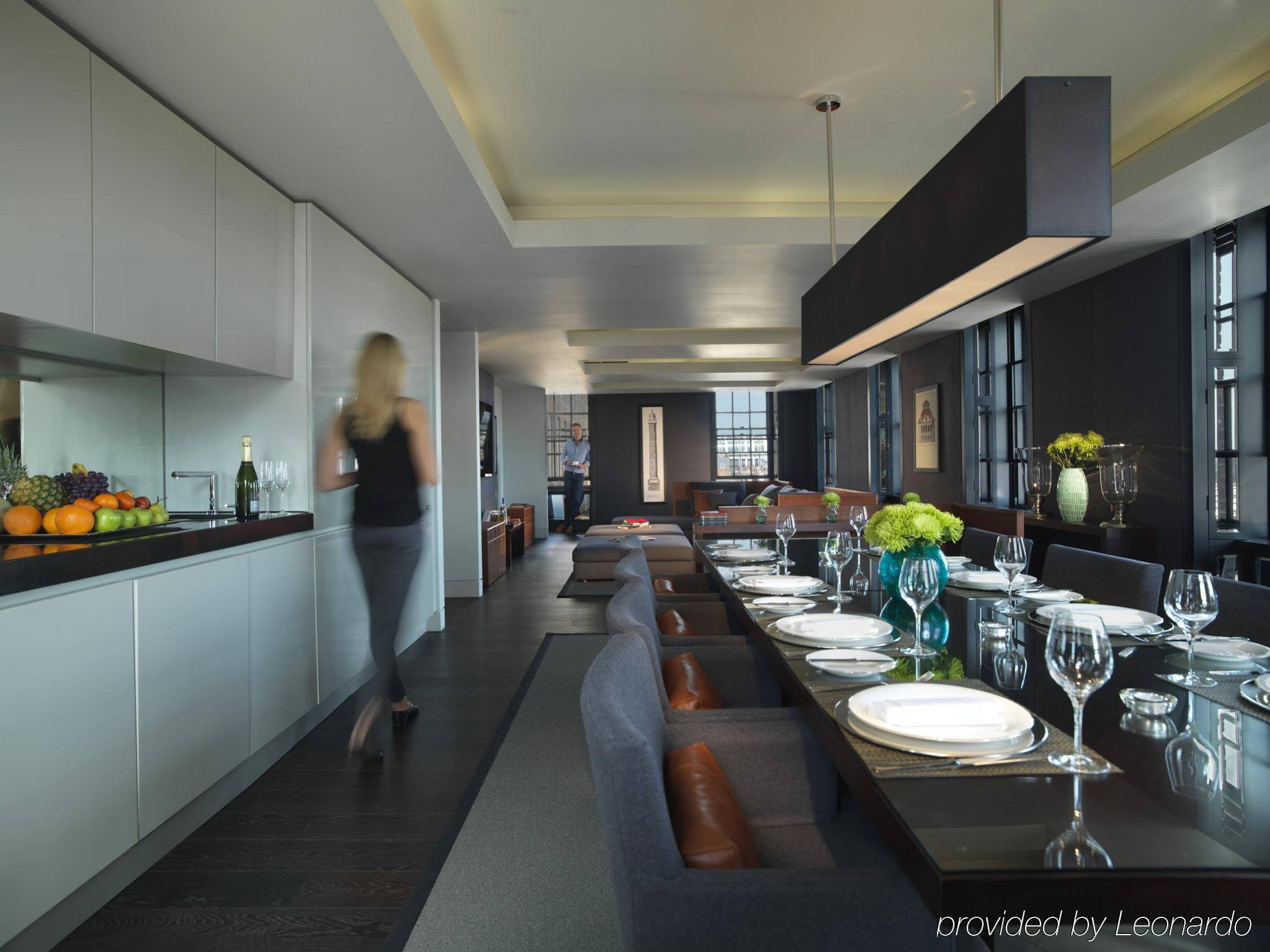 Grosvenor House Suites