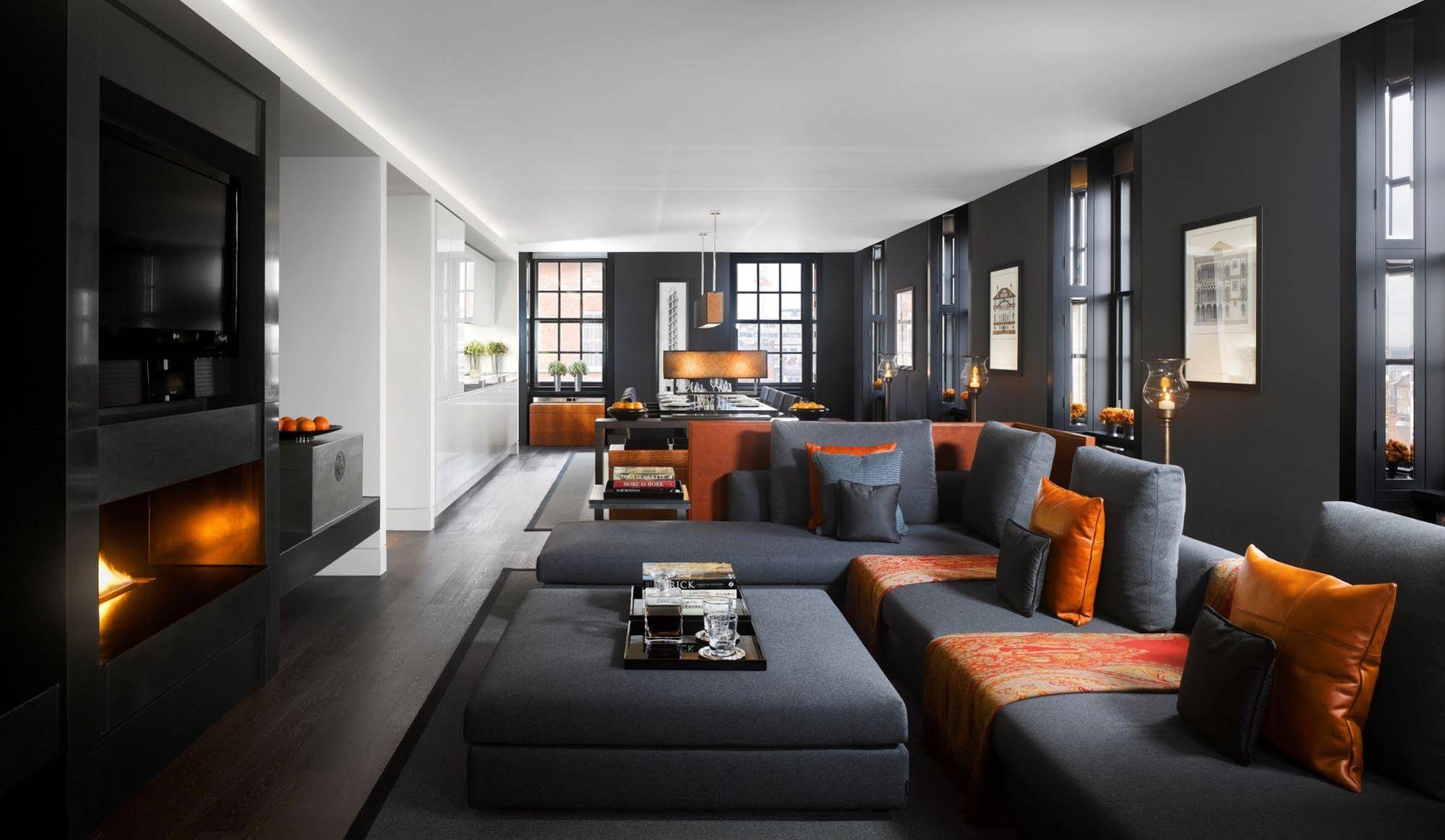 Grosvenor House Suites