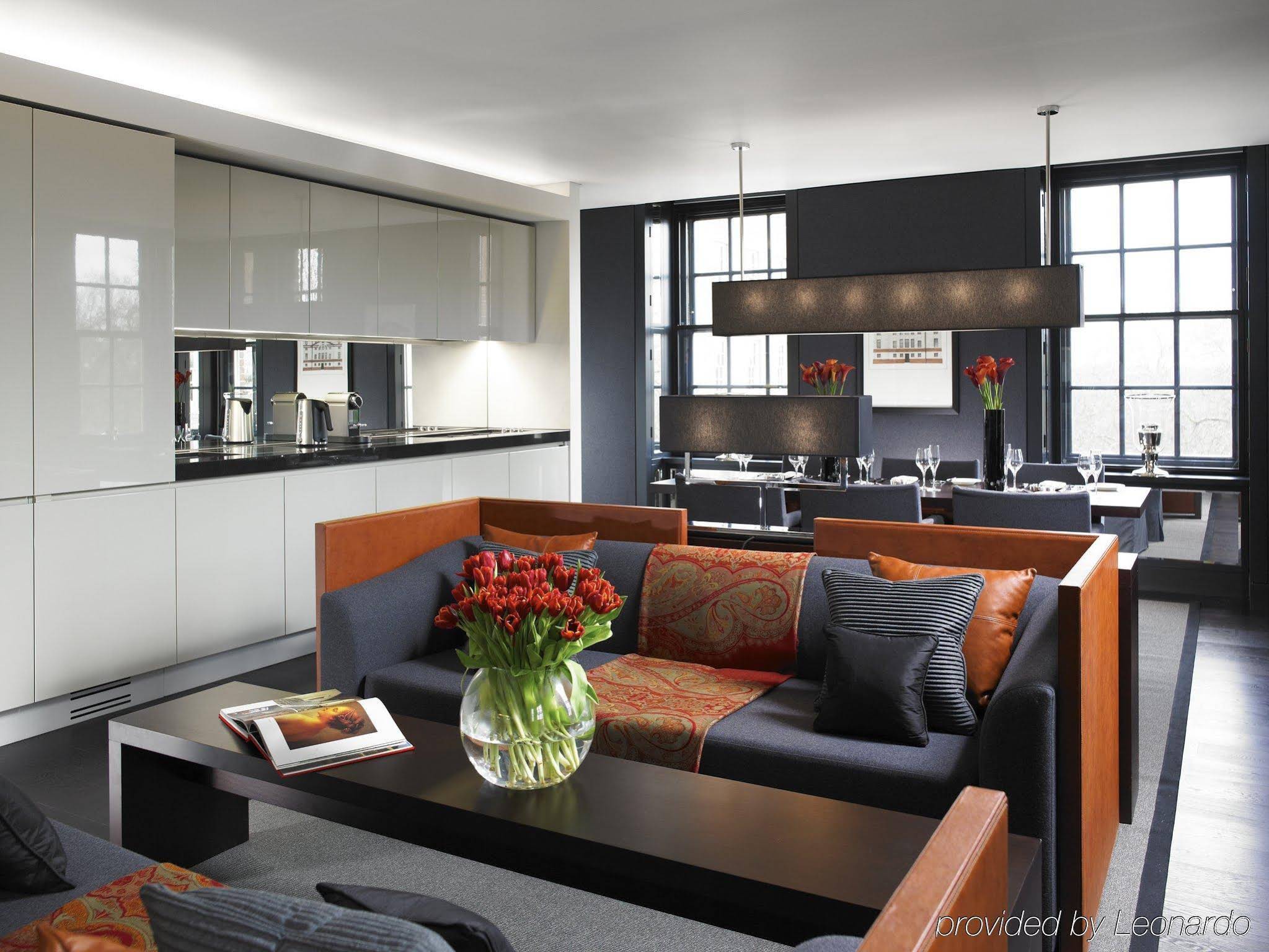 Grosvenor House Suites