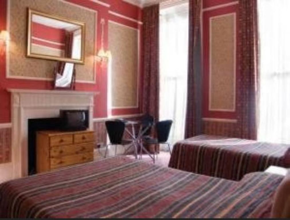 Henry’s Townhouse