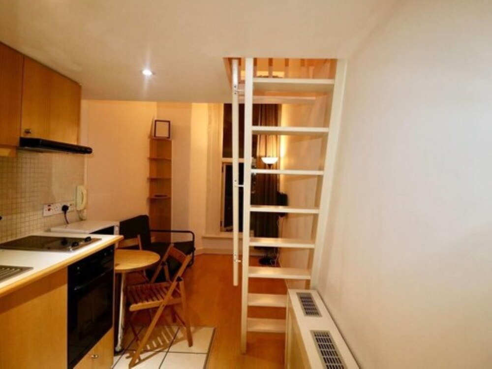HFS Studio Hydepark