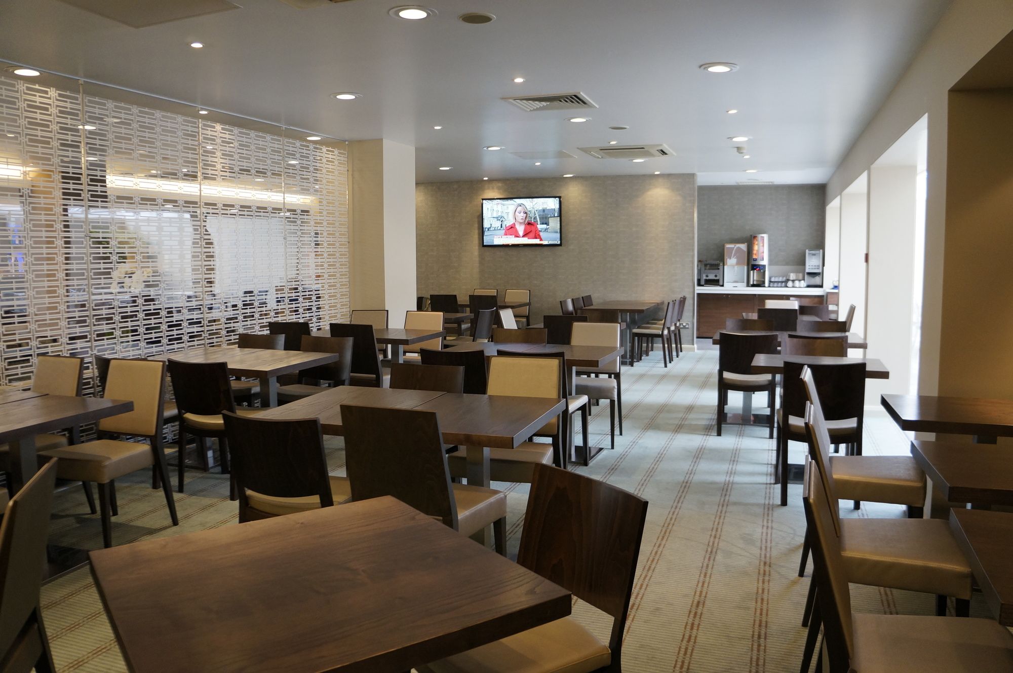 Holiday Inn Express Earls Court