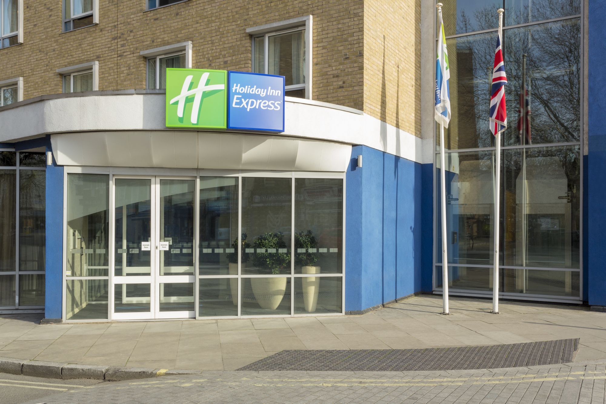 Holiday Inn Express Earls Court