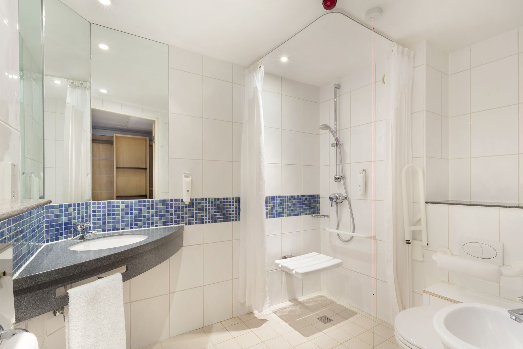 Holiday Inn Express Earls Court
