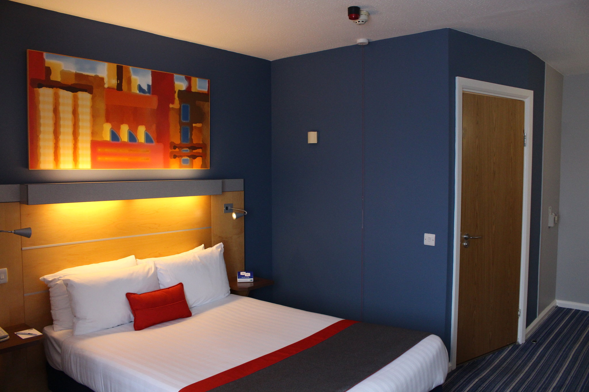 Holiday Inn Express London - Croydon