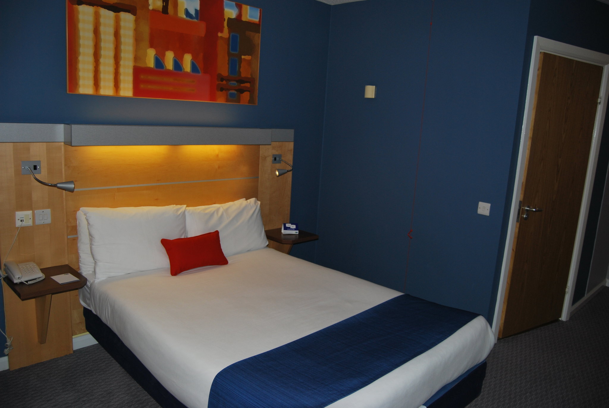 Holiday Inn Express London - Croydon