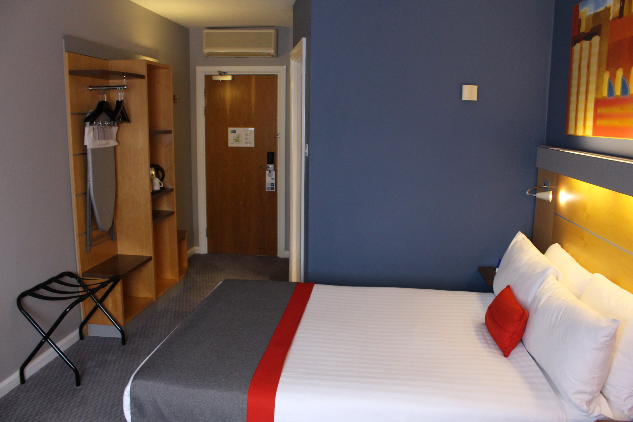 Holiday Inn Express London - Croydon