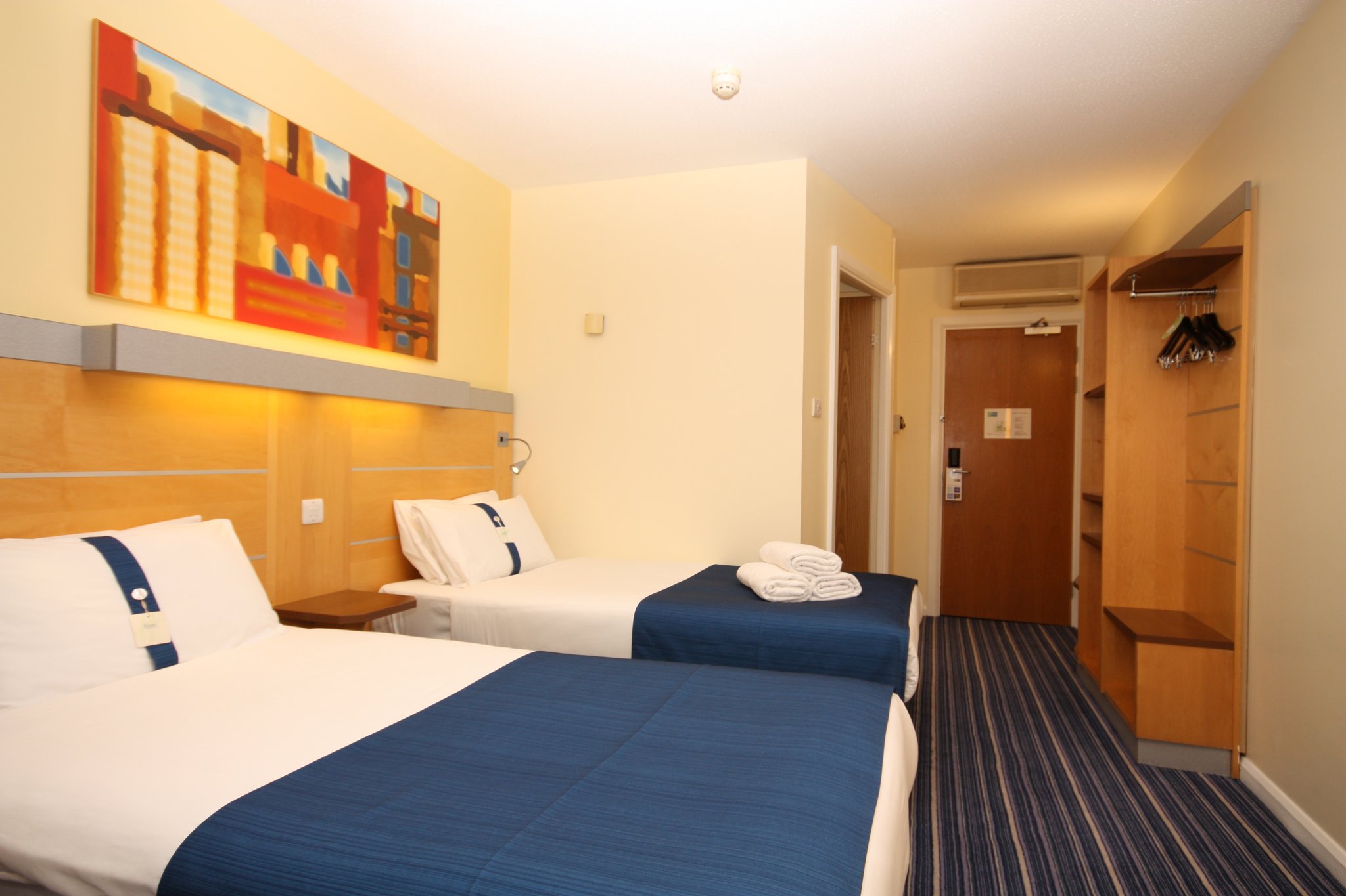 Holiday Inn Express London - Croydon