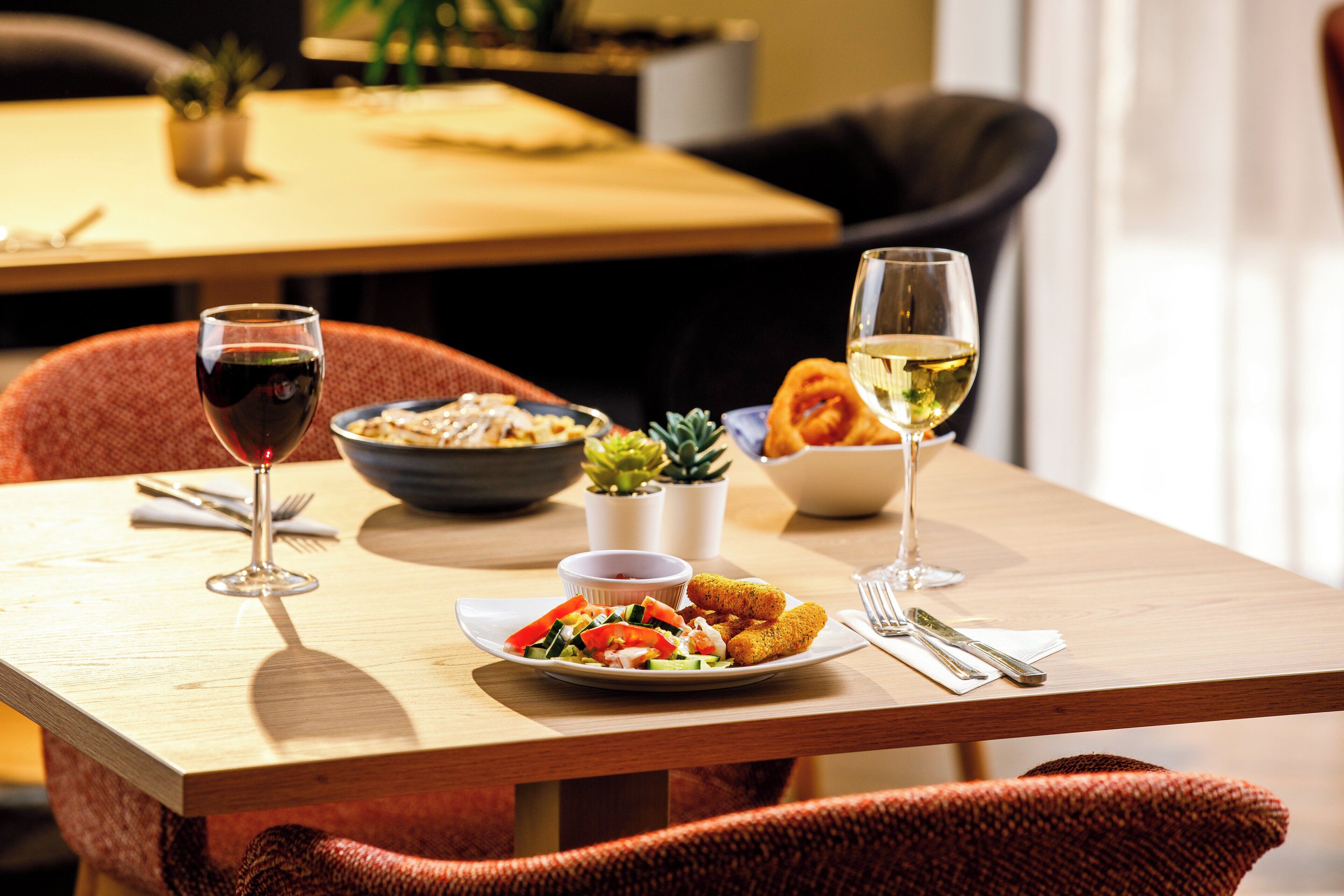 Holiday Inn Express London - Excel