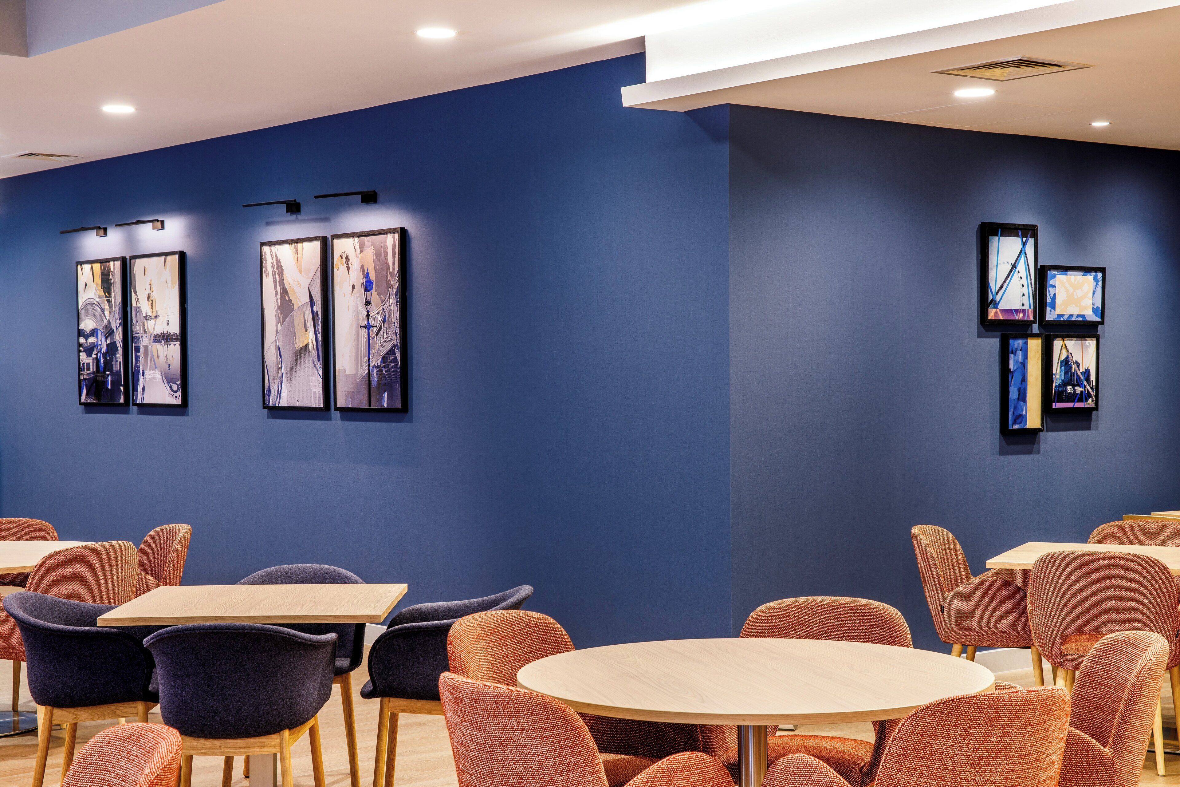 Holiday Inn Express London - Excel