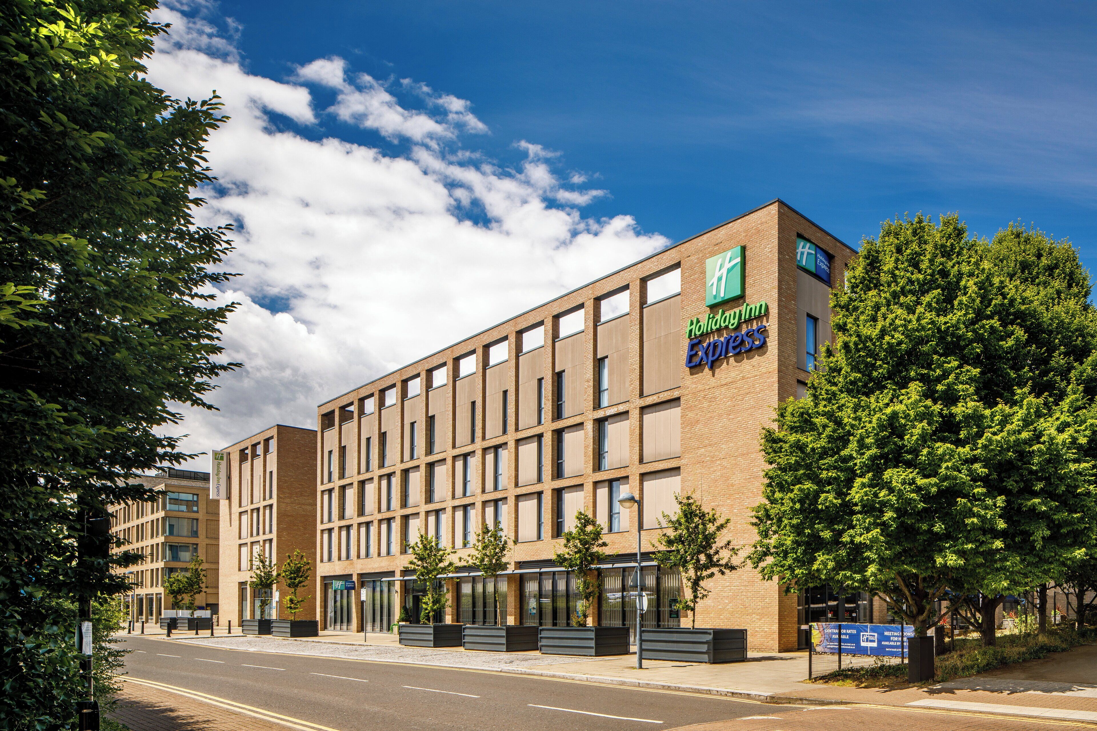 Holiday Inn Express London - Excel