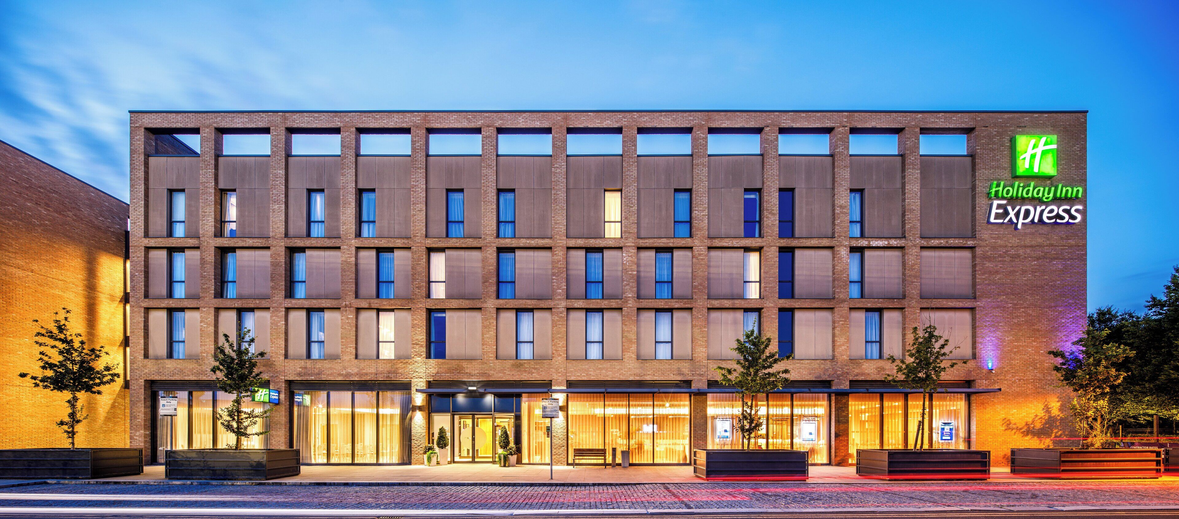 Holiday Inn Express London - Excel