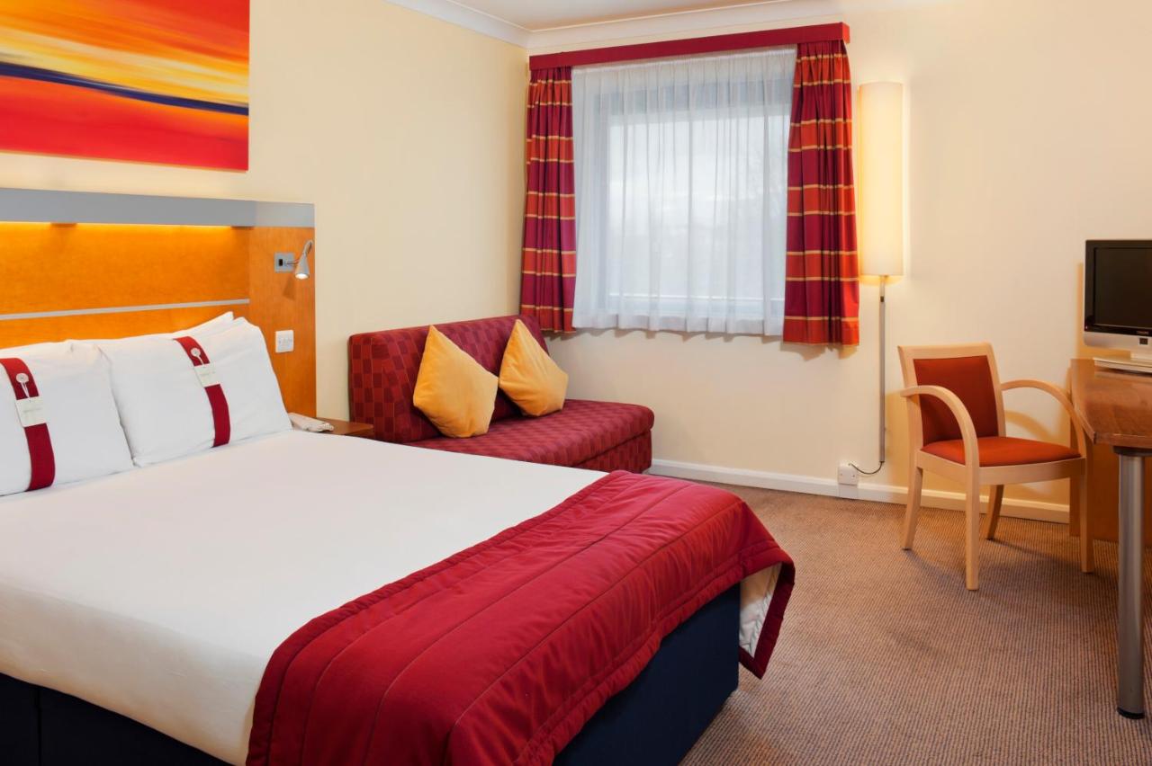 Holiday Inn Express London - Golders Green North