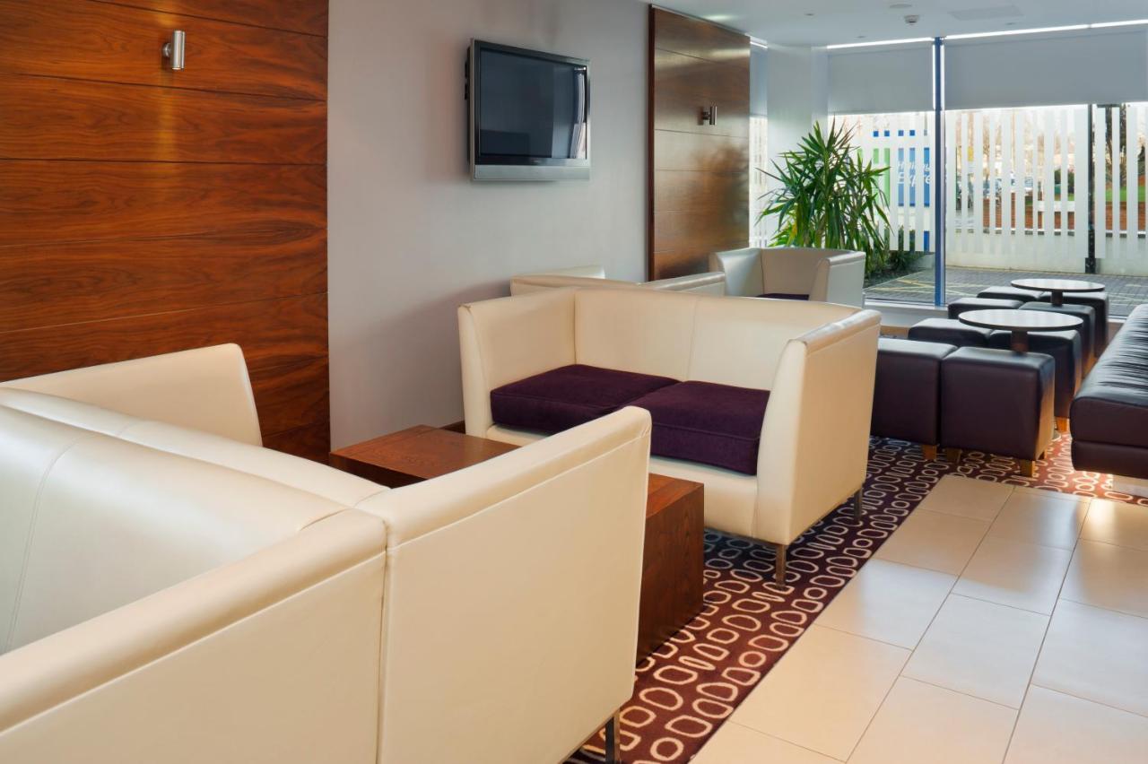 Holiday Inn Express London - Golders Green North