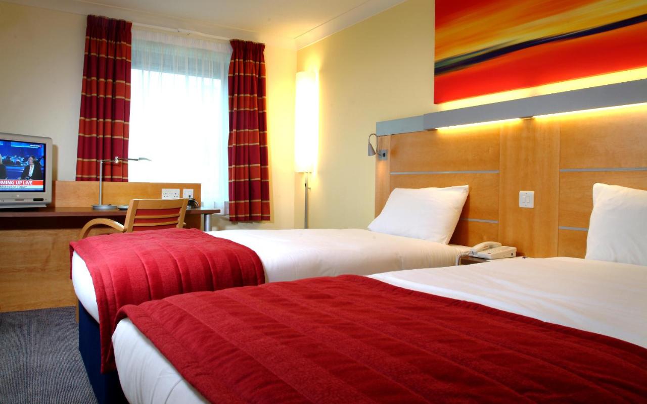 Holiday Inn Express London - Golders Green North