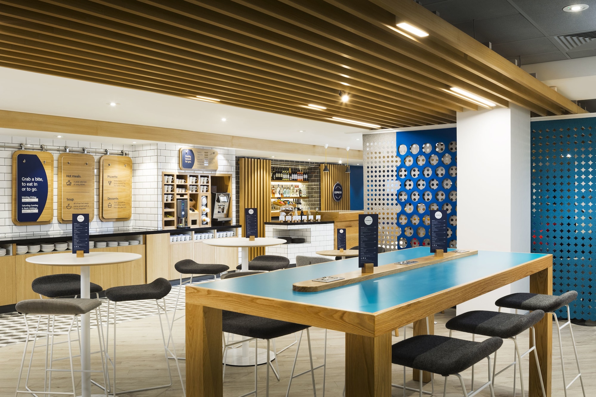 Holiday Inn Express London - Park Royal