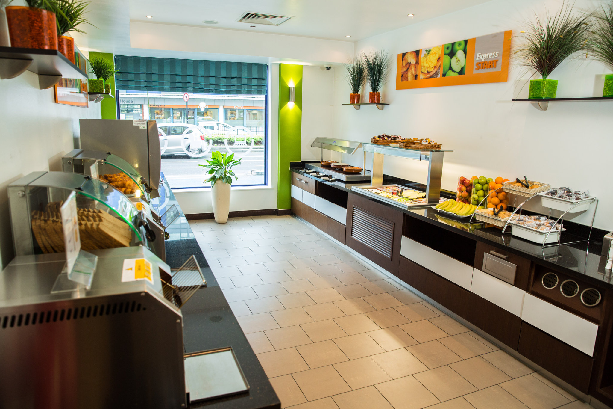 Holiday Inn Express Stratford