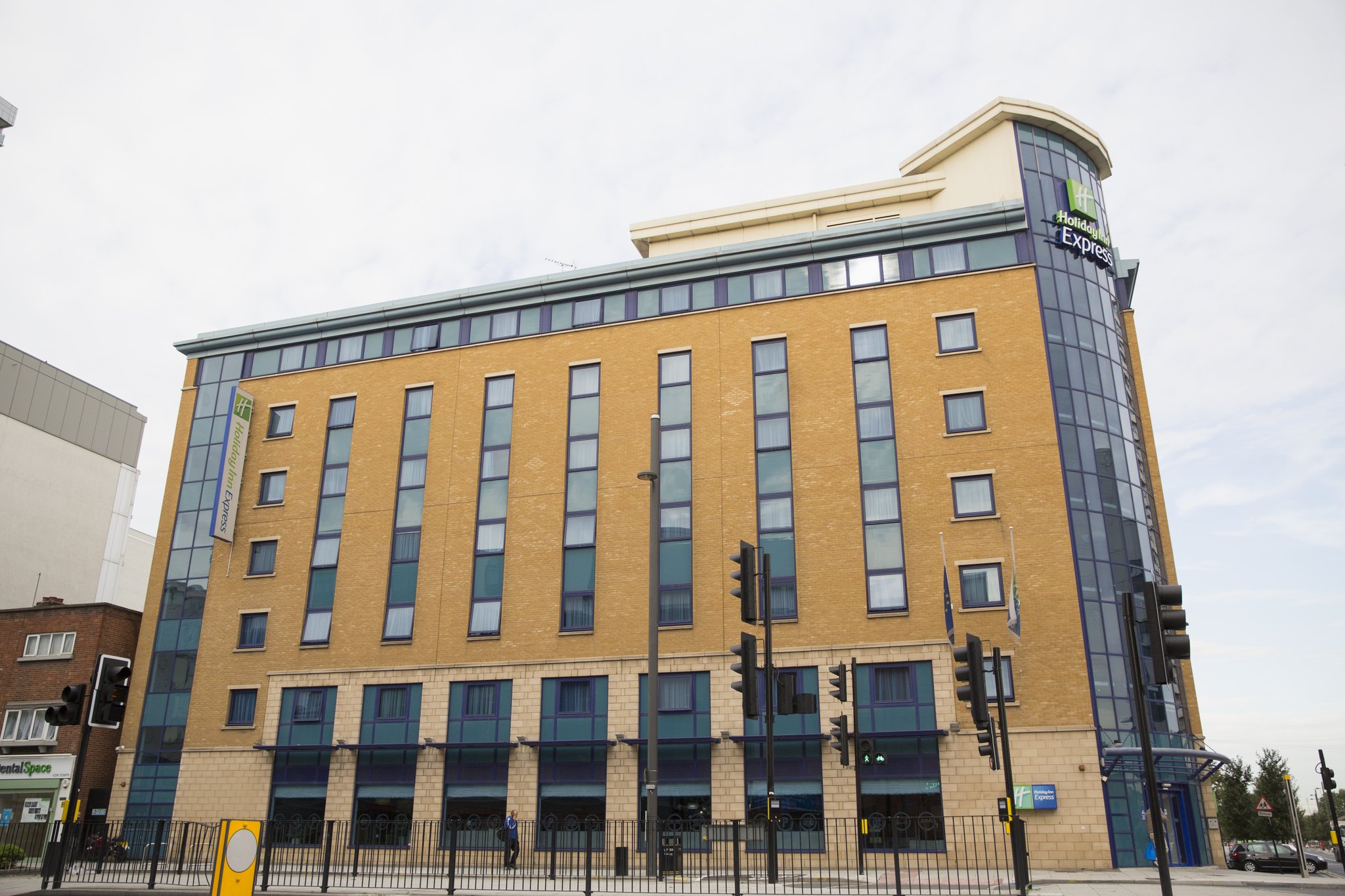 Holiday Inn Express Stratford