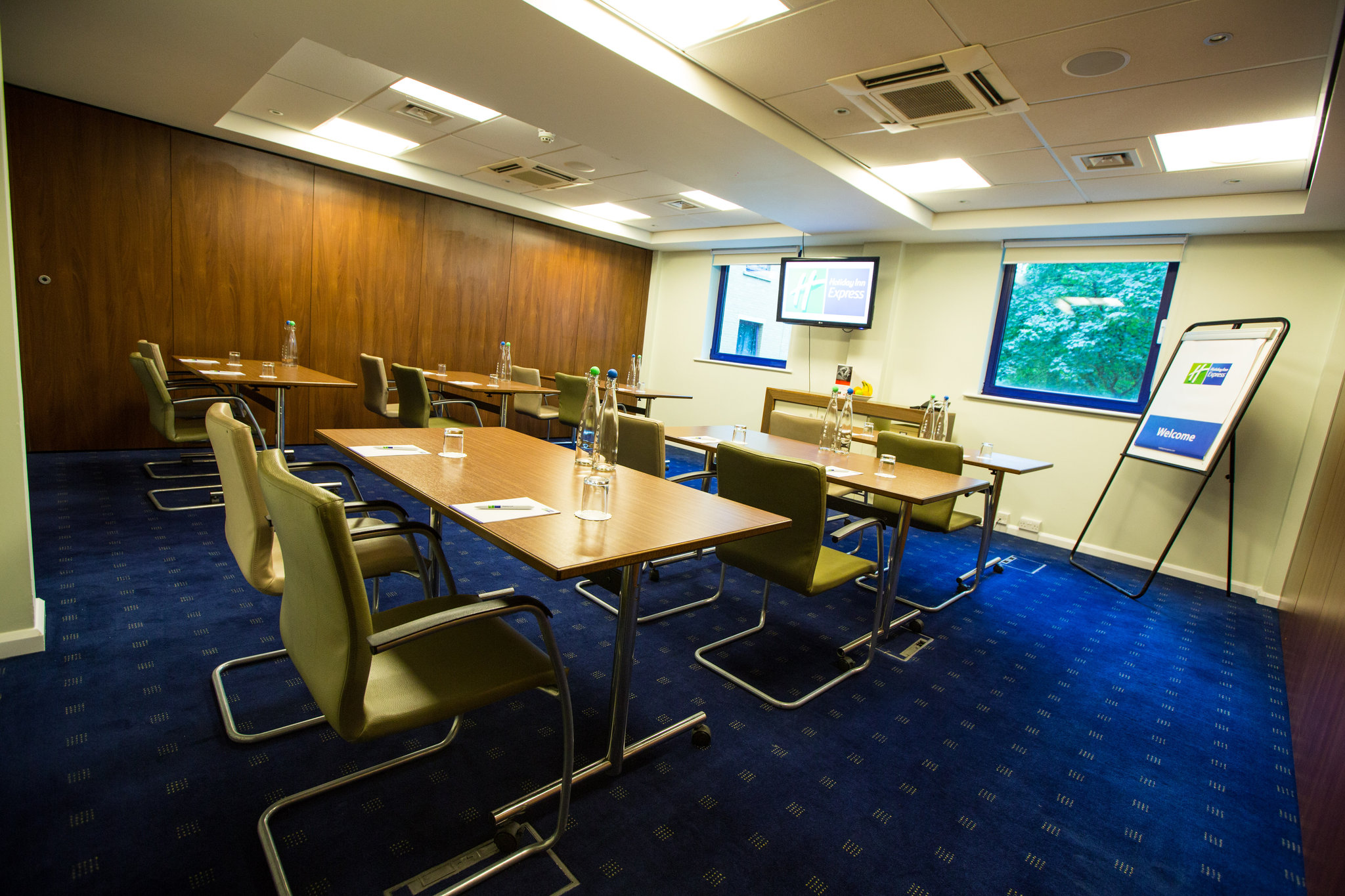 Holiday Inn Express Stratford