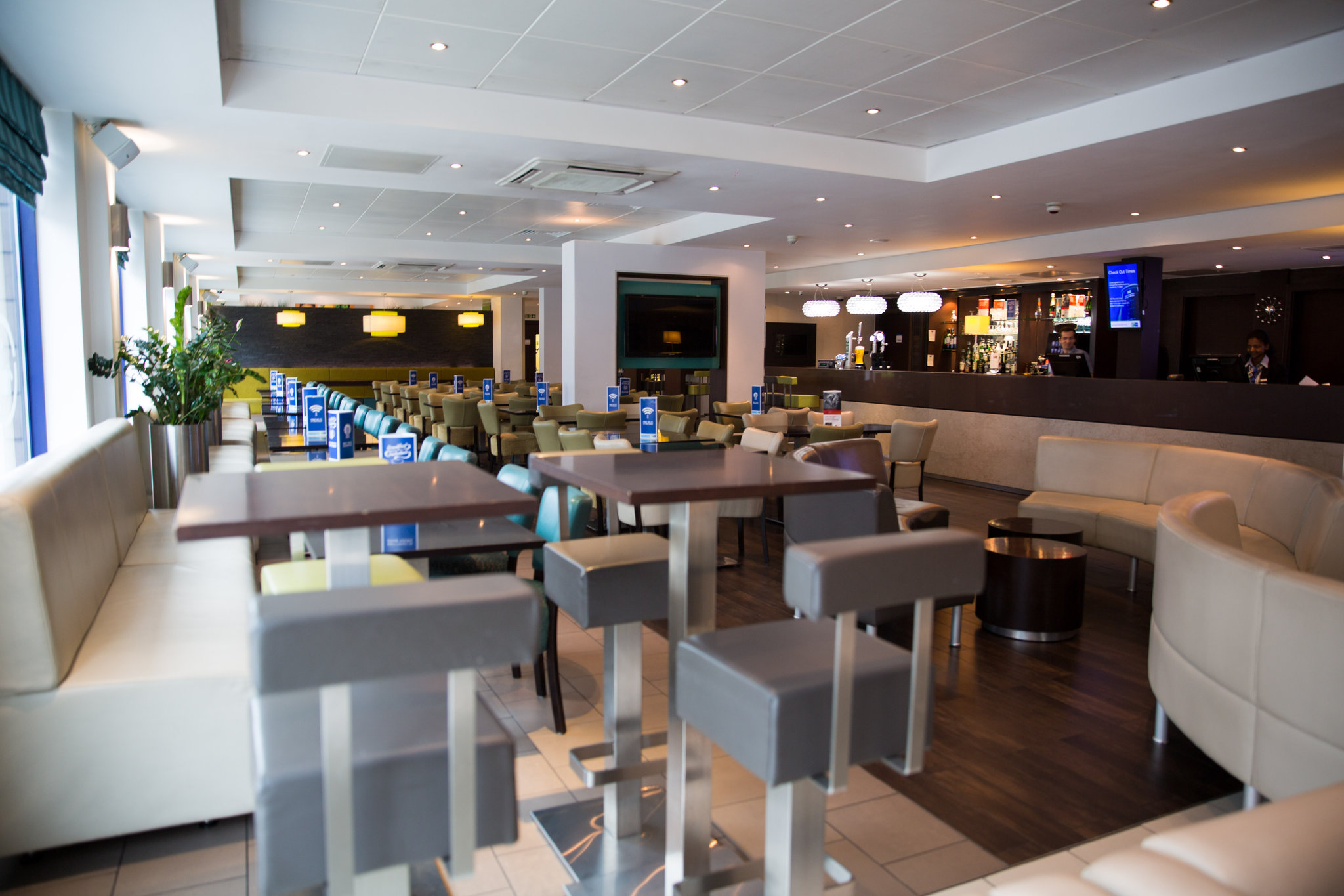 Holiday Inn Express Stratford