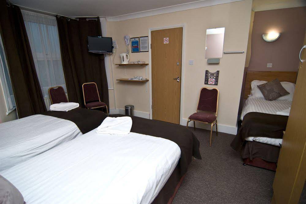 Holland Park Hotel