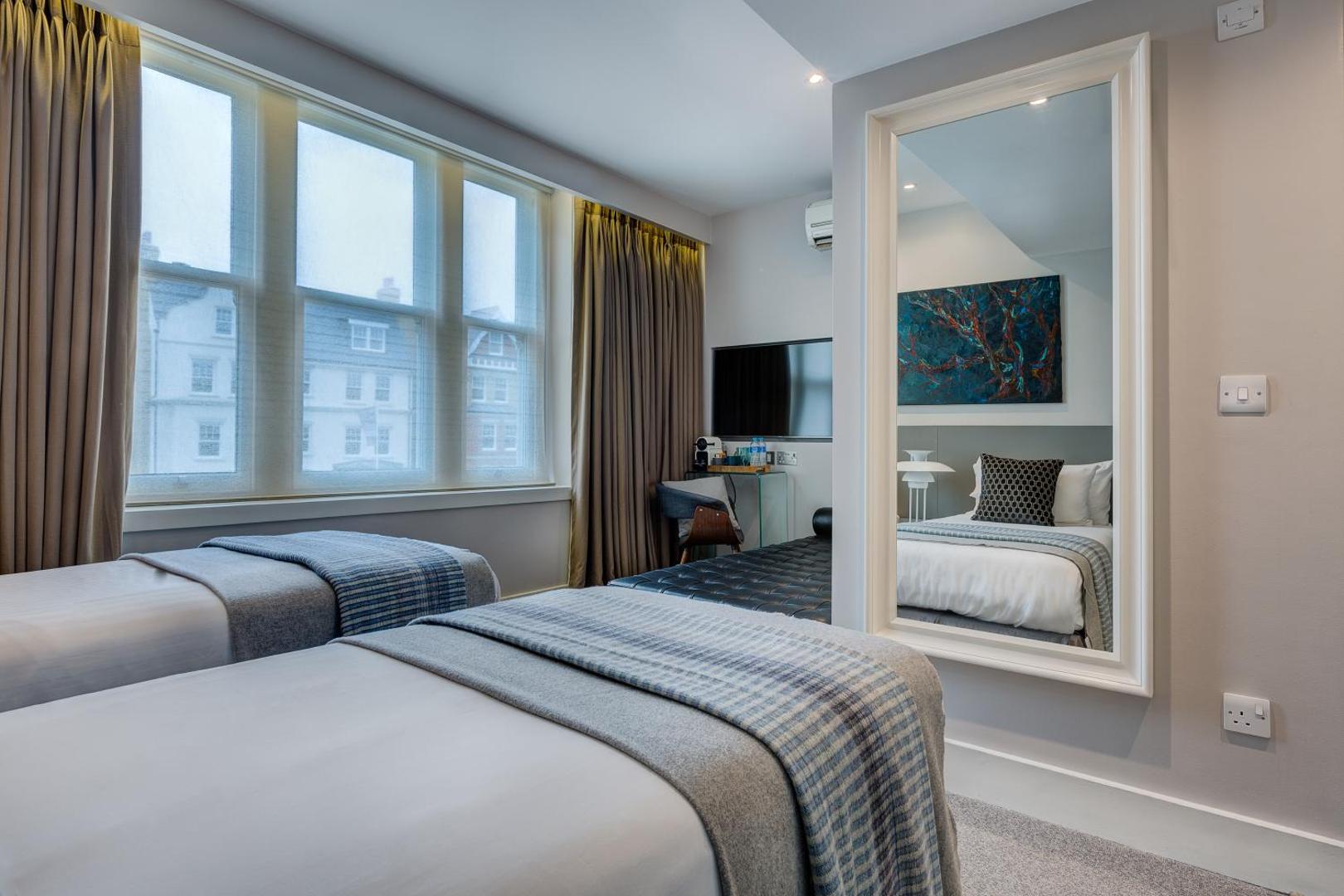 Hotel 55
