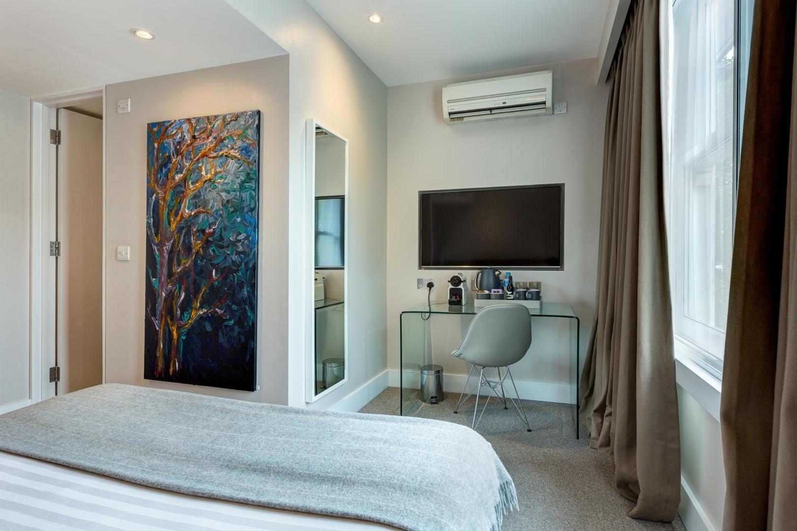 Hotel 55