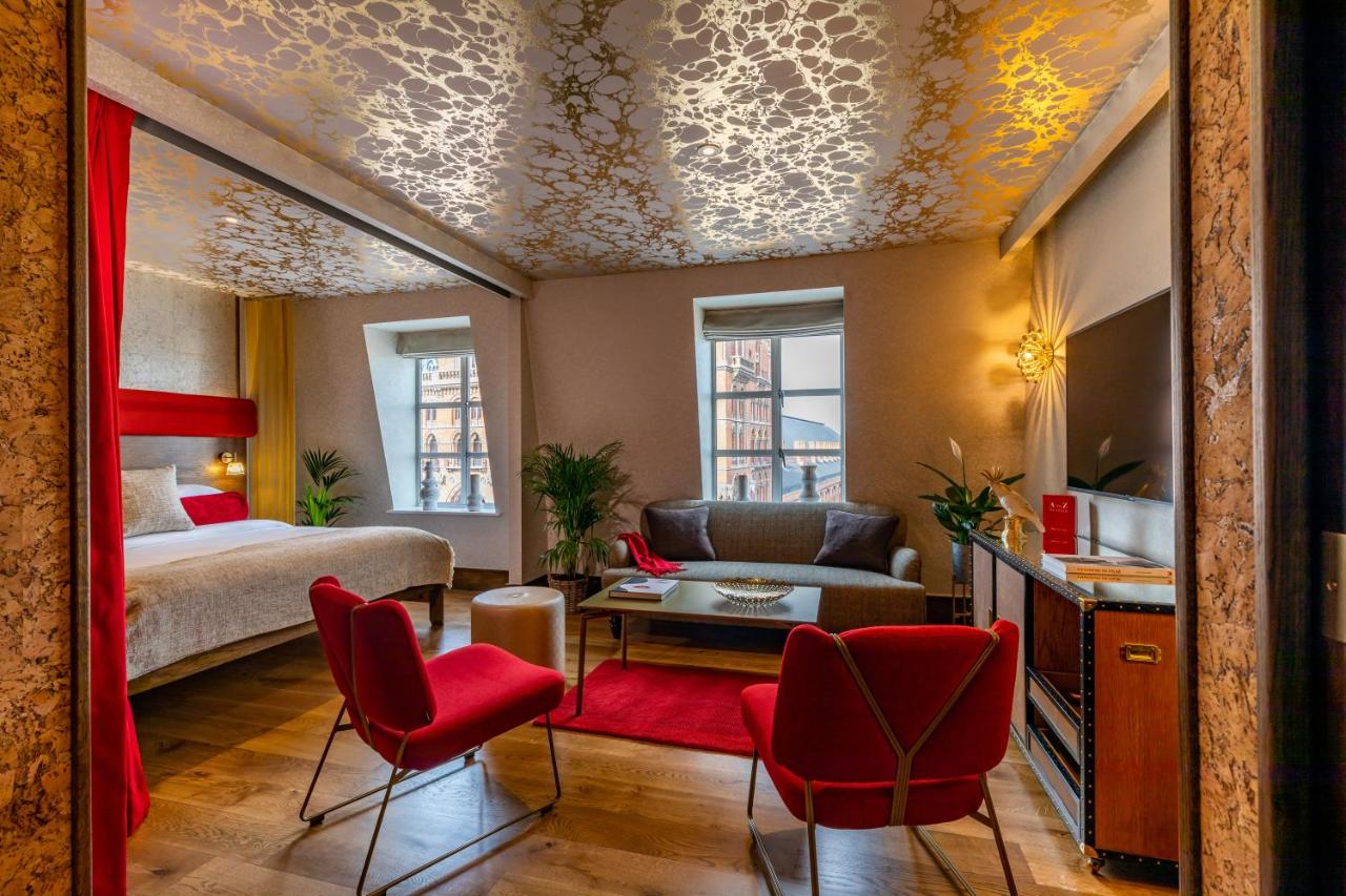 Hotel Megaro
