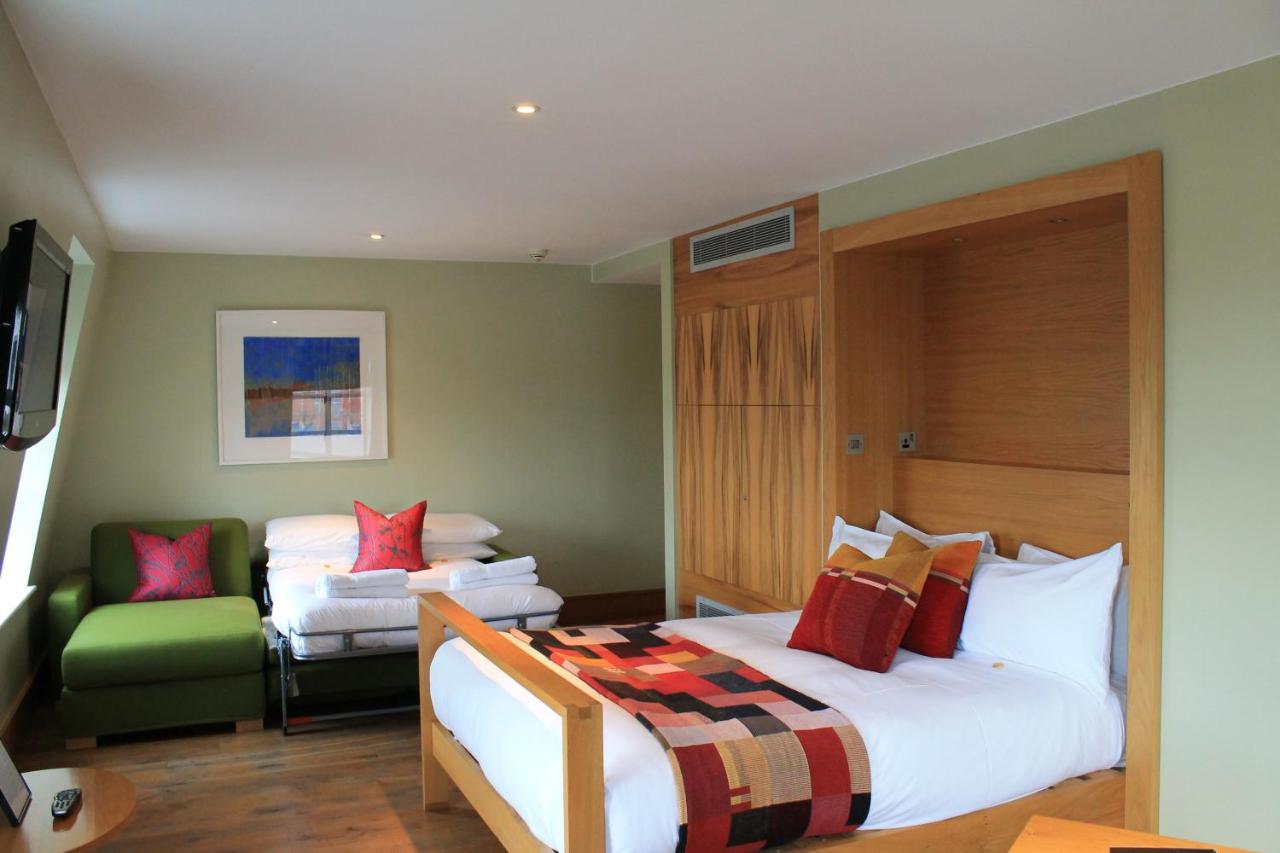 Hotel Megaro