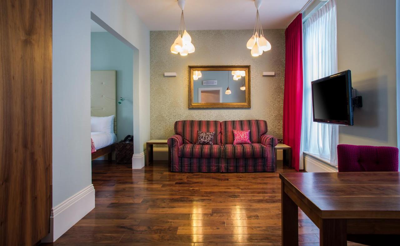 Hotel Megaro