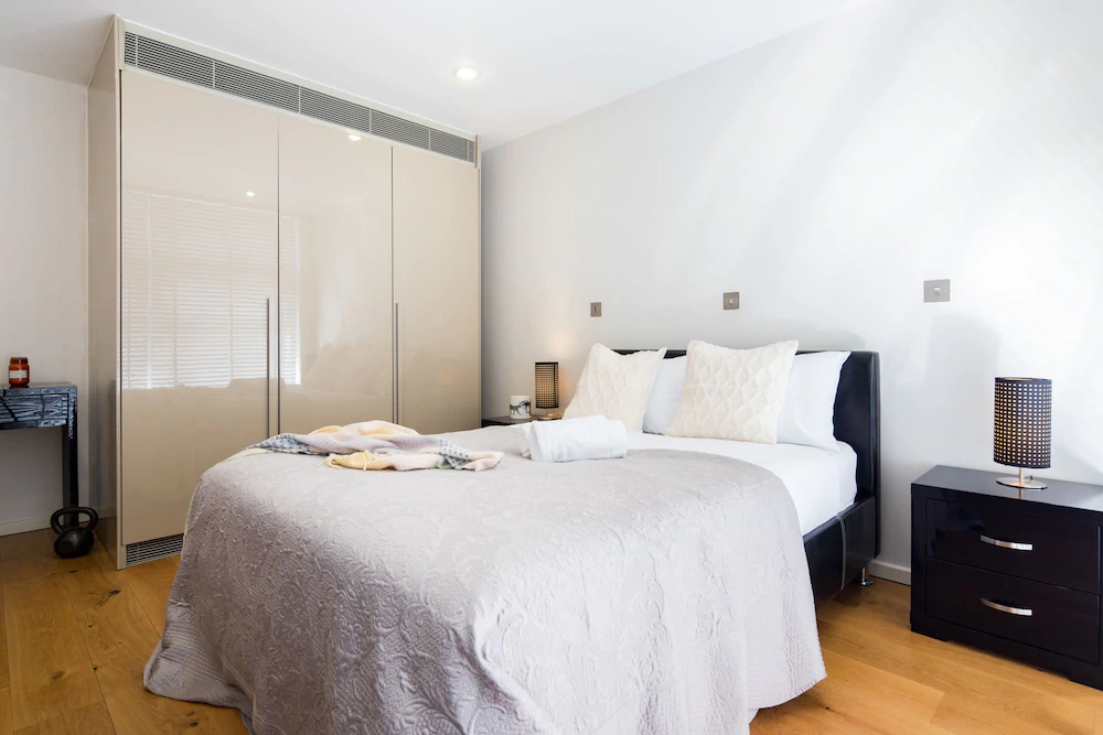 Hyde Park Luxe
