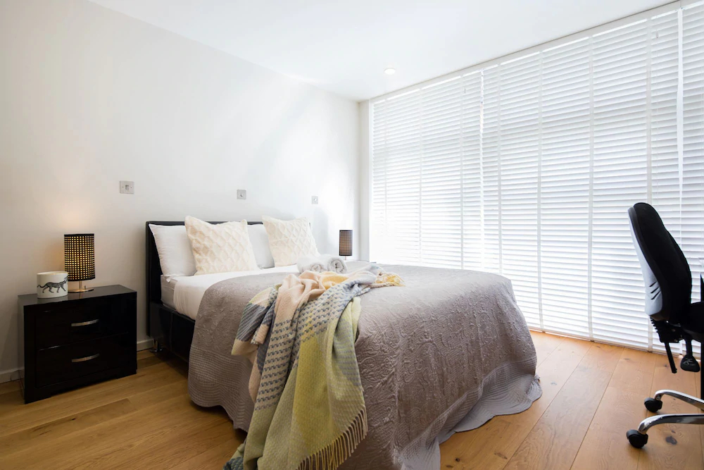 Hyde Park Luxe