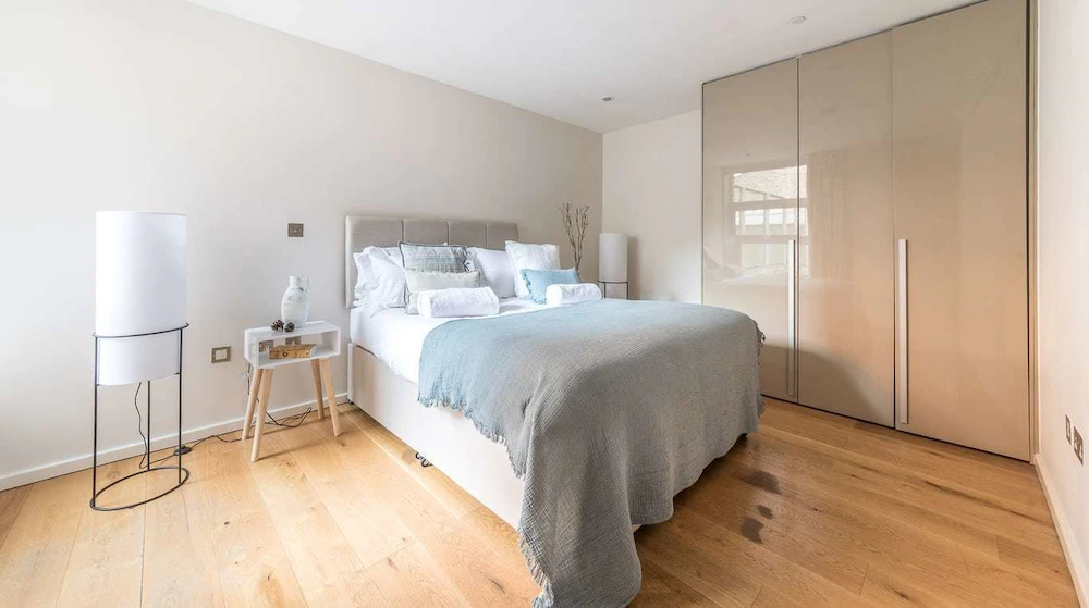 Hyde Park Luxe