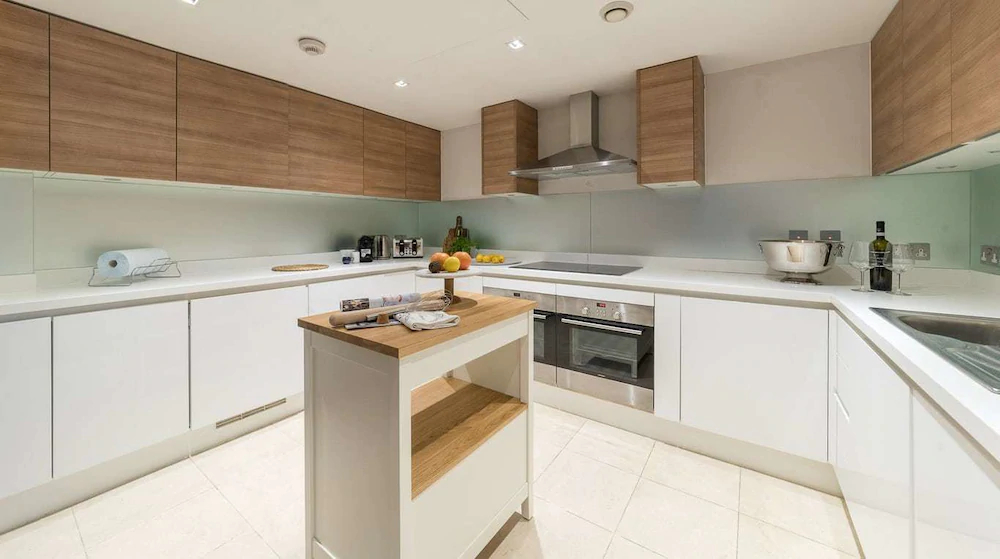 Hyde Park Luxe