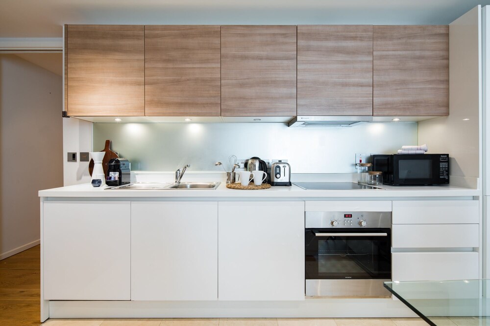Hyde Park Luxe
