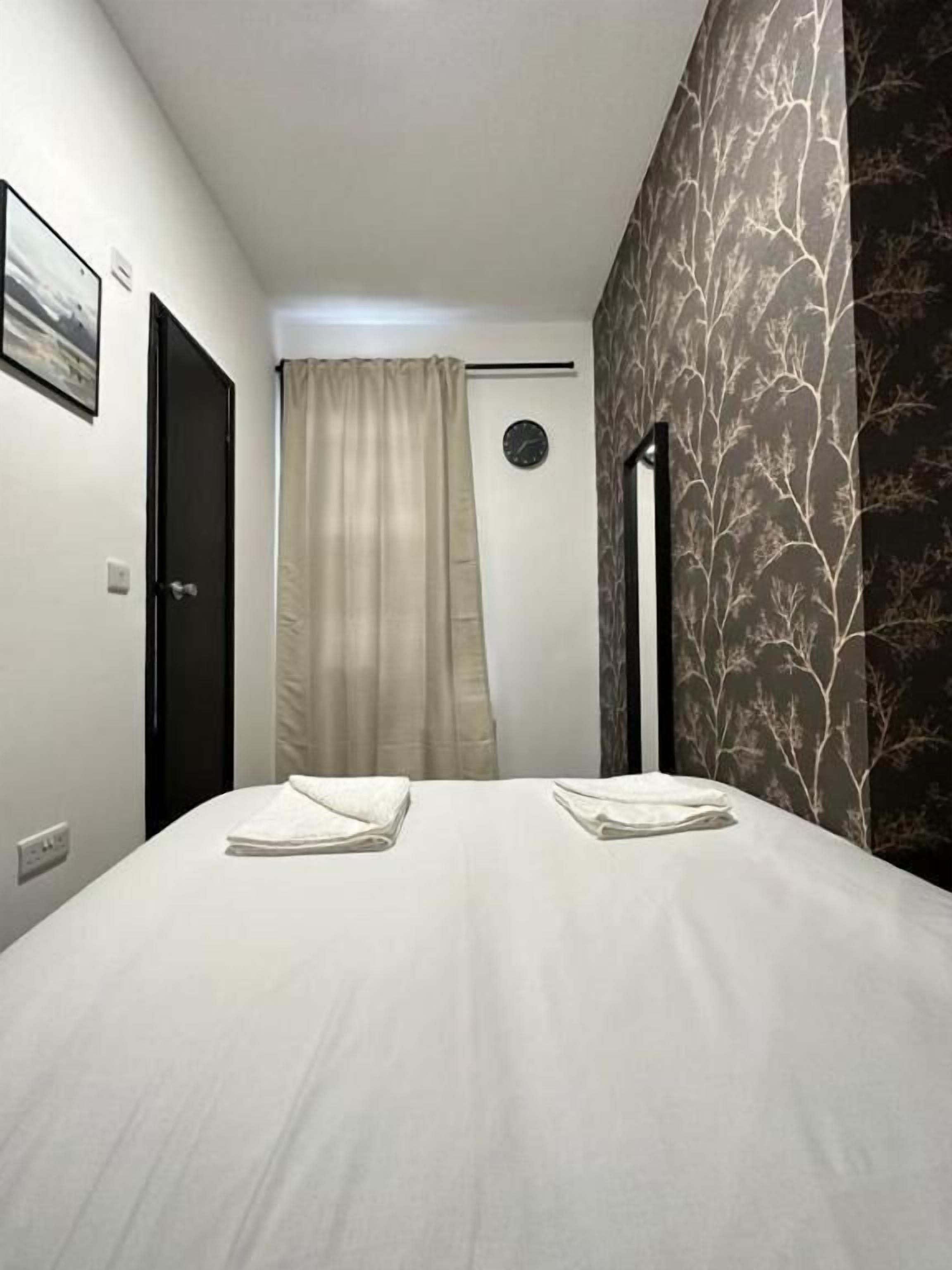 Ivy House Hotel