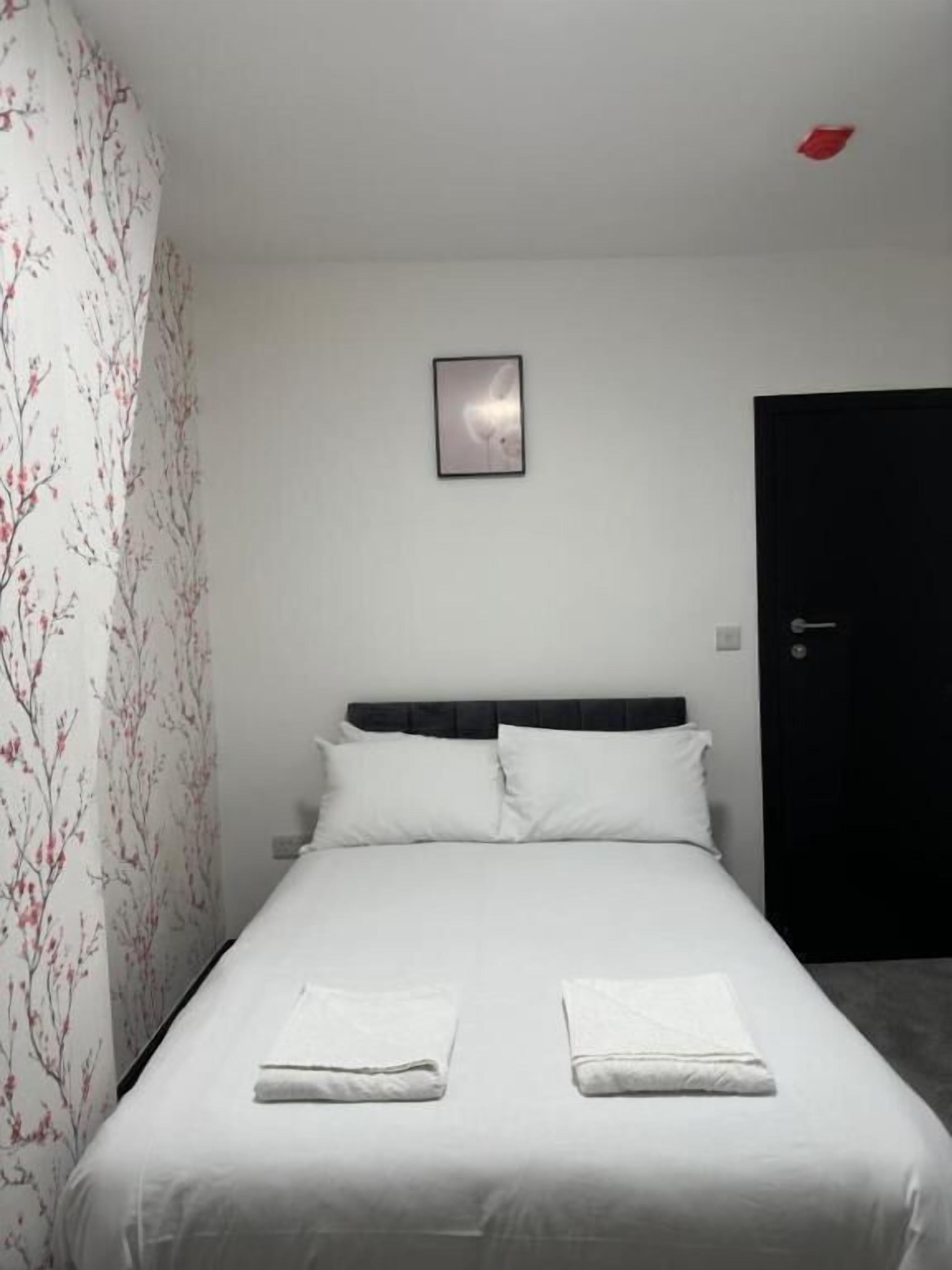 Ivy House Hotel