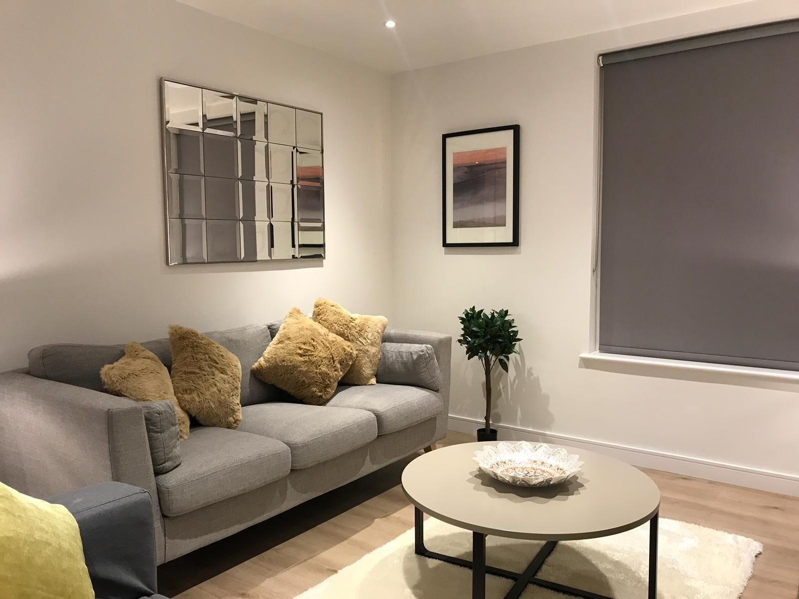Kew Bridge Apartments