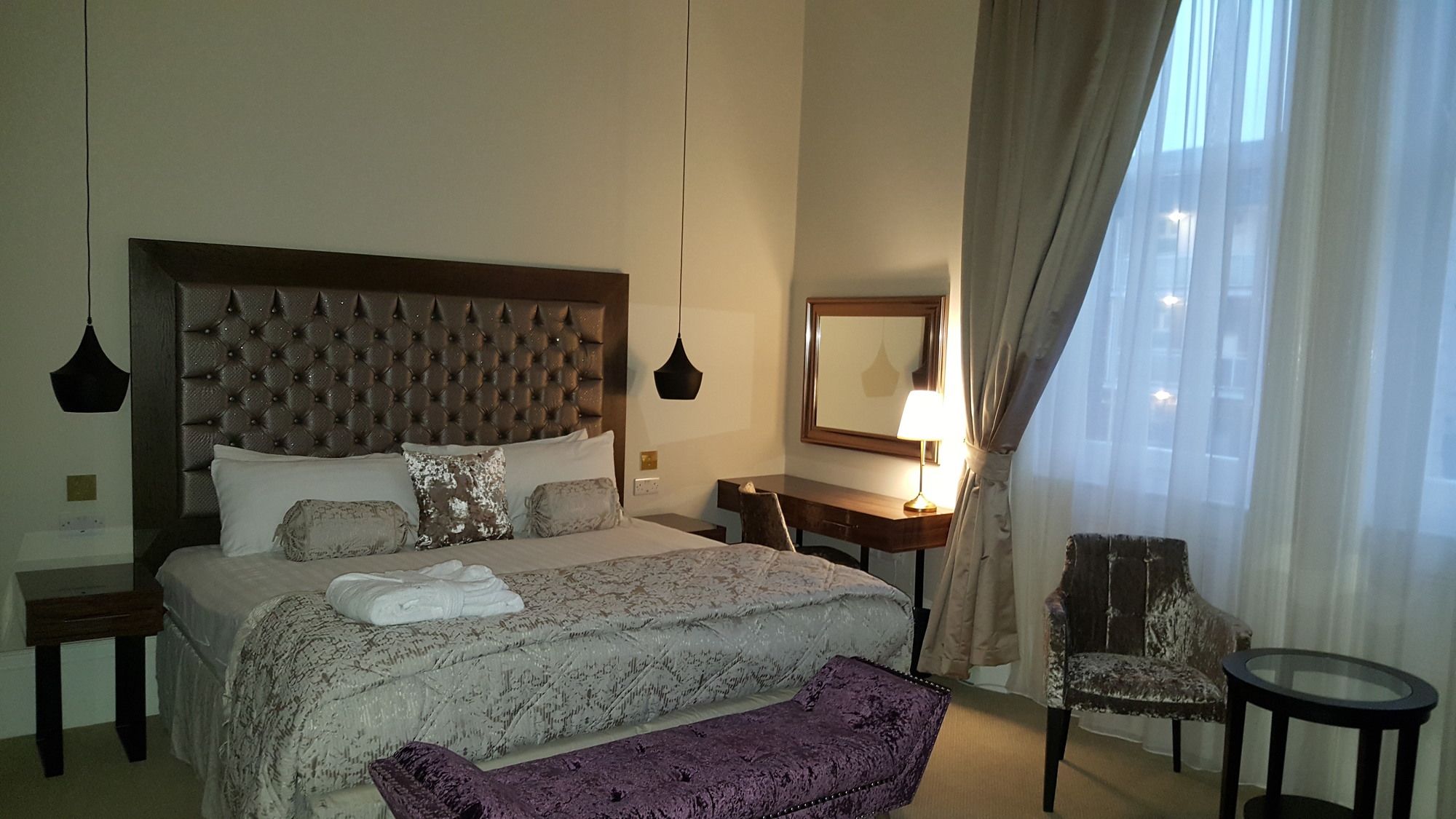 Lansbury Heritage Hotel