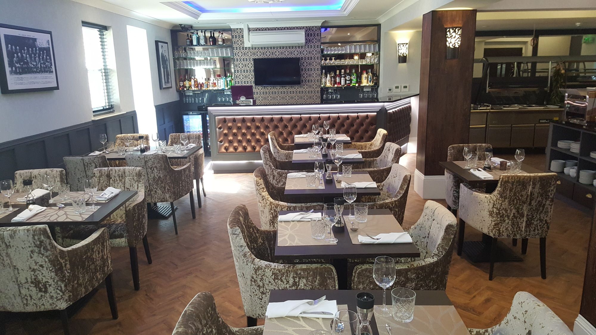 Lansbury Heritage Hotel
