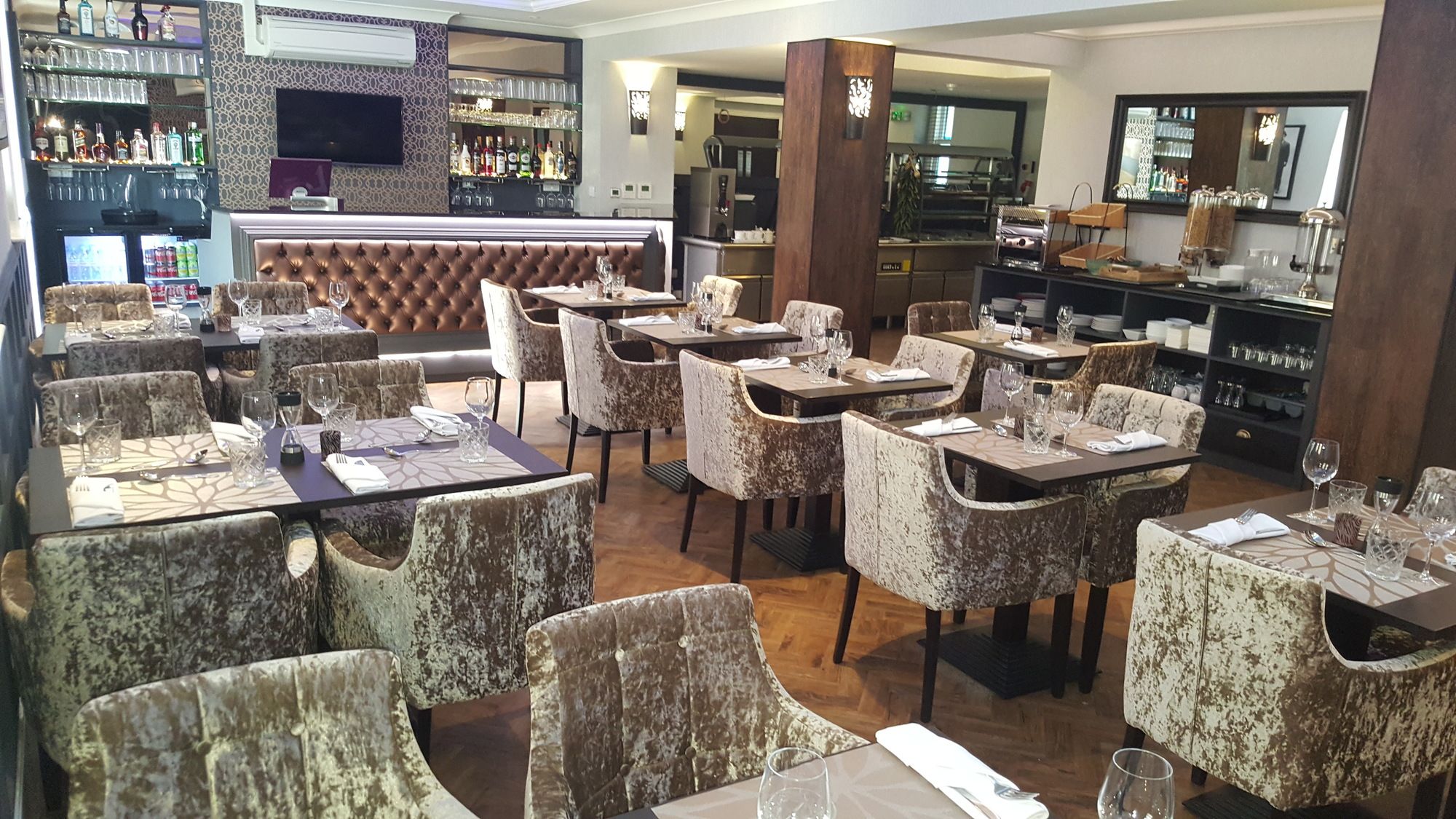 Lansbury Heritage Hotel