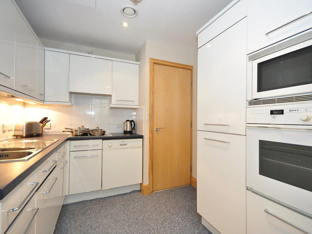 Lcs Chancery Lane Apartments
