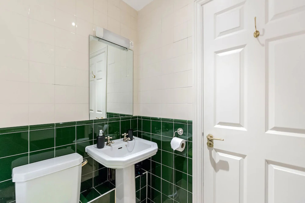 Lcs Chancery Lane Apartments