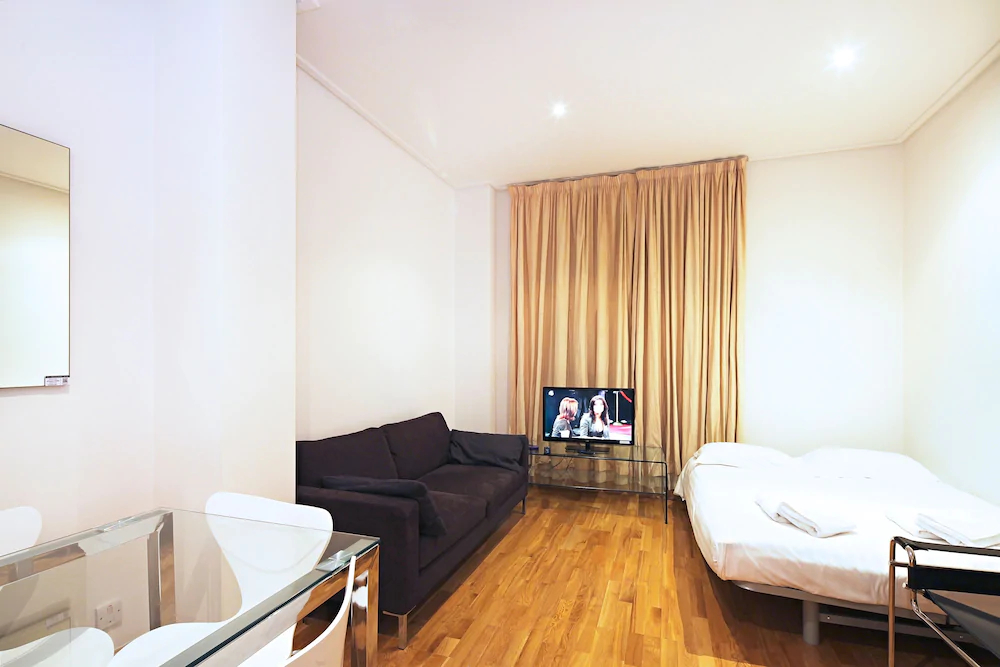 Lcs Chancery Lane Apartments