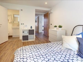 Linton Apartments