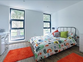 Linton Apartments