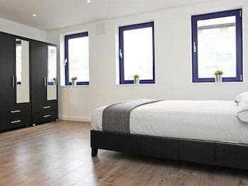 Linton Apartments