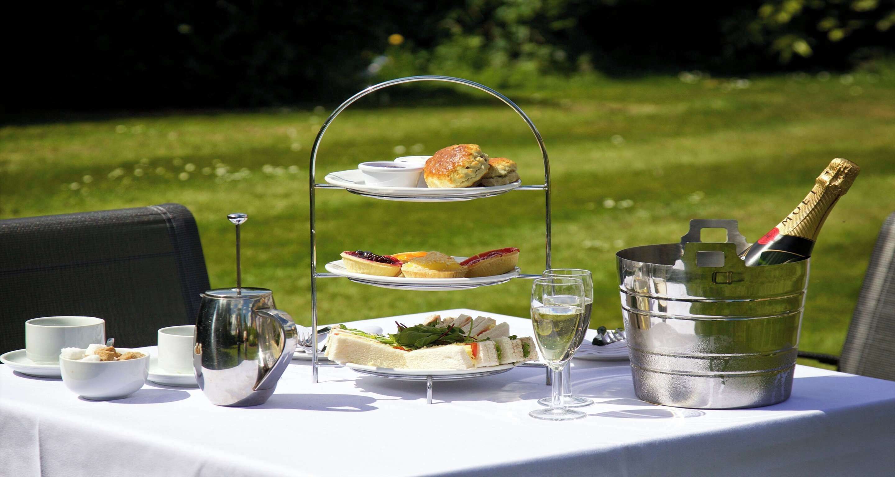 London Chigwell Prince Regent Hotel, BW Signature Collection