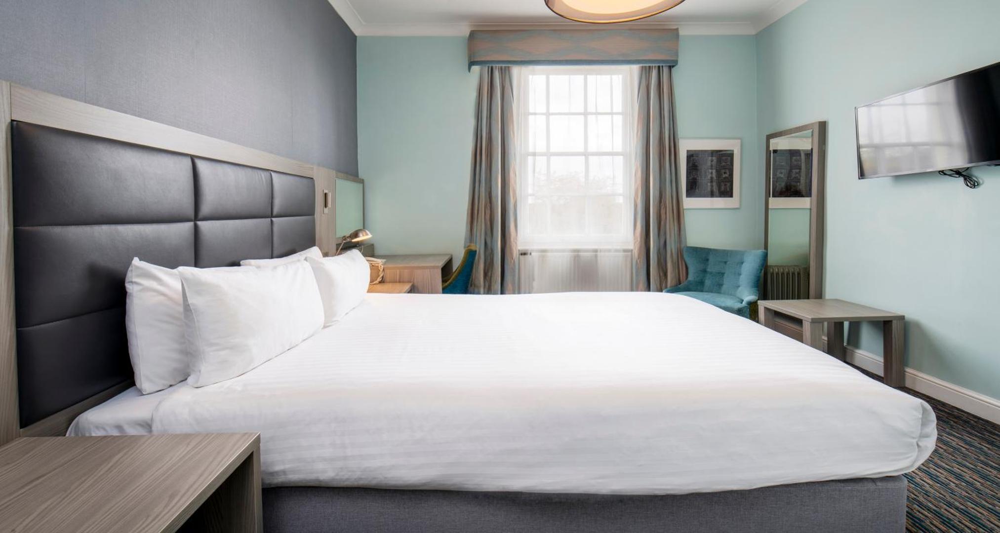 London Chigwell Prince Regent Hotel, BW Signature Collection